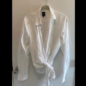 Gap Wrap Top *NWT*